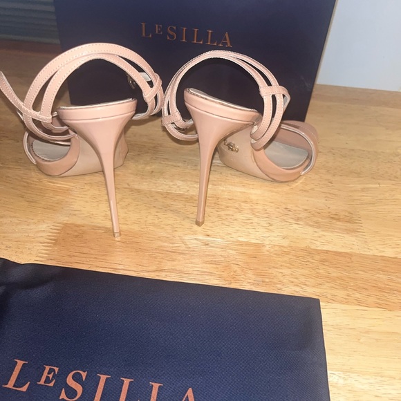 These are authentic LeSilla Phard (Nude) Patent Leather Platform Sandals - Picture 10 of 12